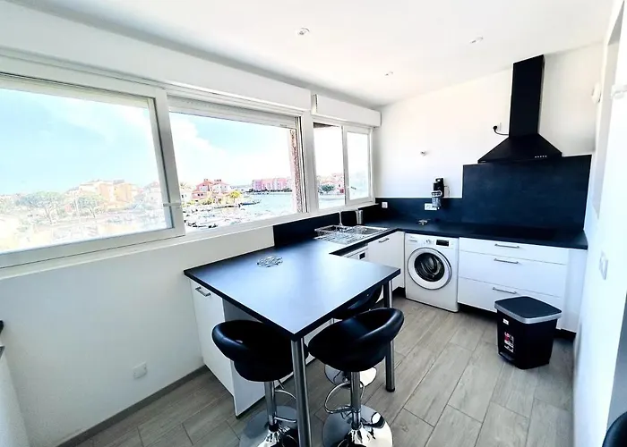 Magnifique, Grand Et Moderne T3, Piscine, Wifi, Clim, Vue Et Emplacement Superbes, Coudalere Apartamento *