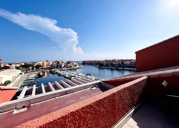 Magnifique, Grand Et Moderne T3, Piscine, Wifi, Clim, Vue Et Emplacement Superbes, Coudalere