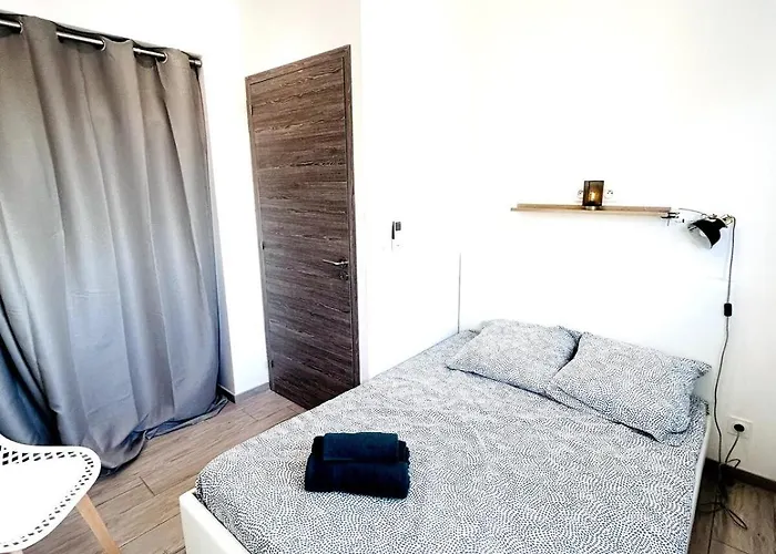 Magnifique, Grand Et Moderne T3, Piscine, Wifi, Clim, Vue Et Emplacement Superbes, Coudalere Apartamento